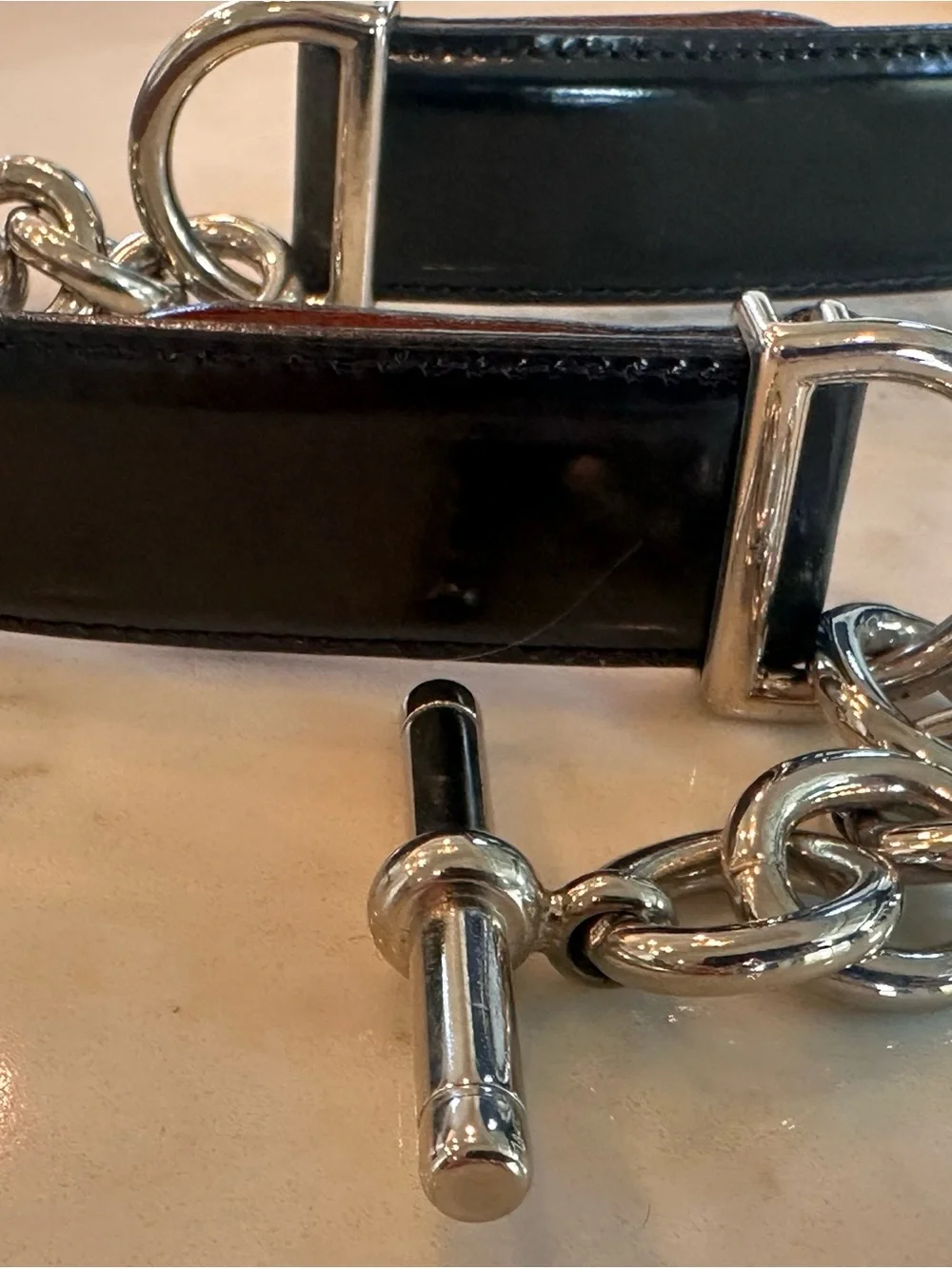 Black Leather Chain-Toggle Women’s Belt